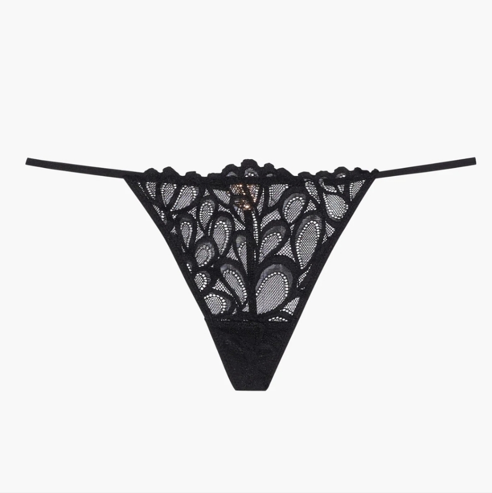 Savage x Fenty Lace String Thong Panty With Medallion- Black Caviar- 3X